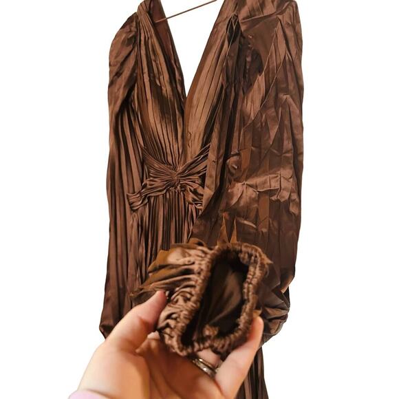 Ieena for Mac Duggal Brown Long Sleeve Pleated Full Skirt Cut Out Sides Gown 6 - Picture 8 of 16